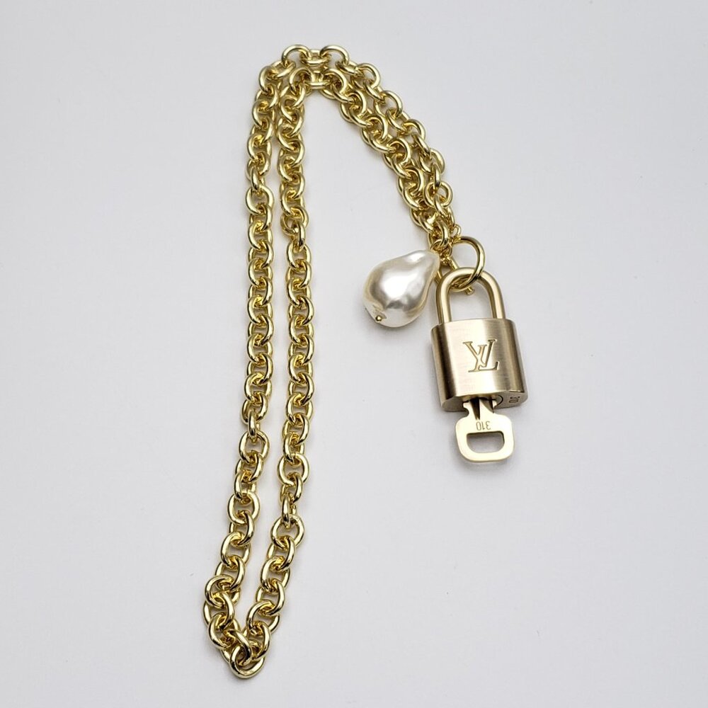 Authentic Louis Vuitton Gold Padlock w/unbranded 16k Gold Plated Stainless Steel - Picture 11 of 16